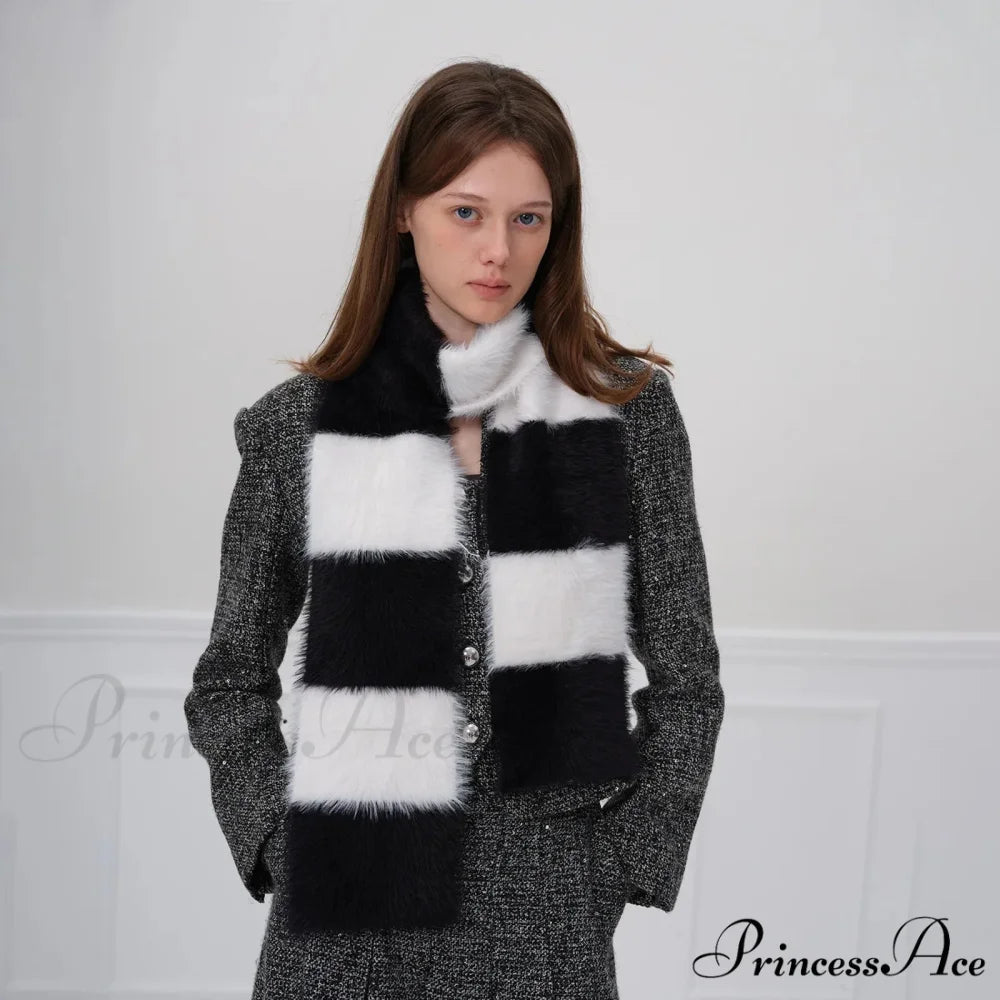 Korean Style Soft Warm Stripe Knitted Scarf for Autumn/Winter Black and white / L173CM W14CM