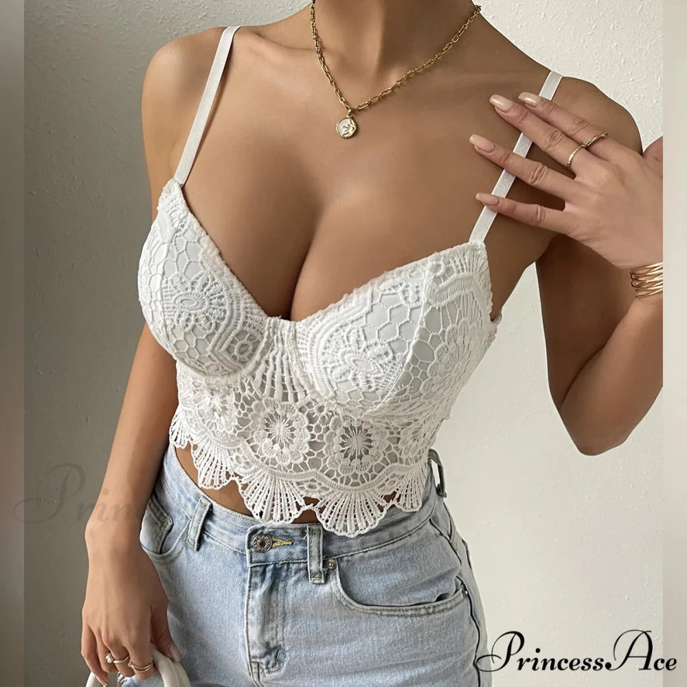 Lace Patchwork Trim Fit V-neck Backless Crop Top croptop-250126
