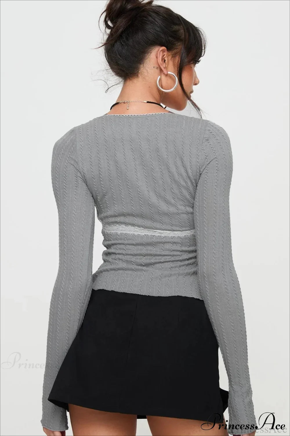 Lace Trim Fitted Cropped Long-Sleeve Knit Top