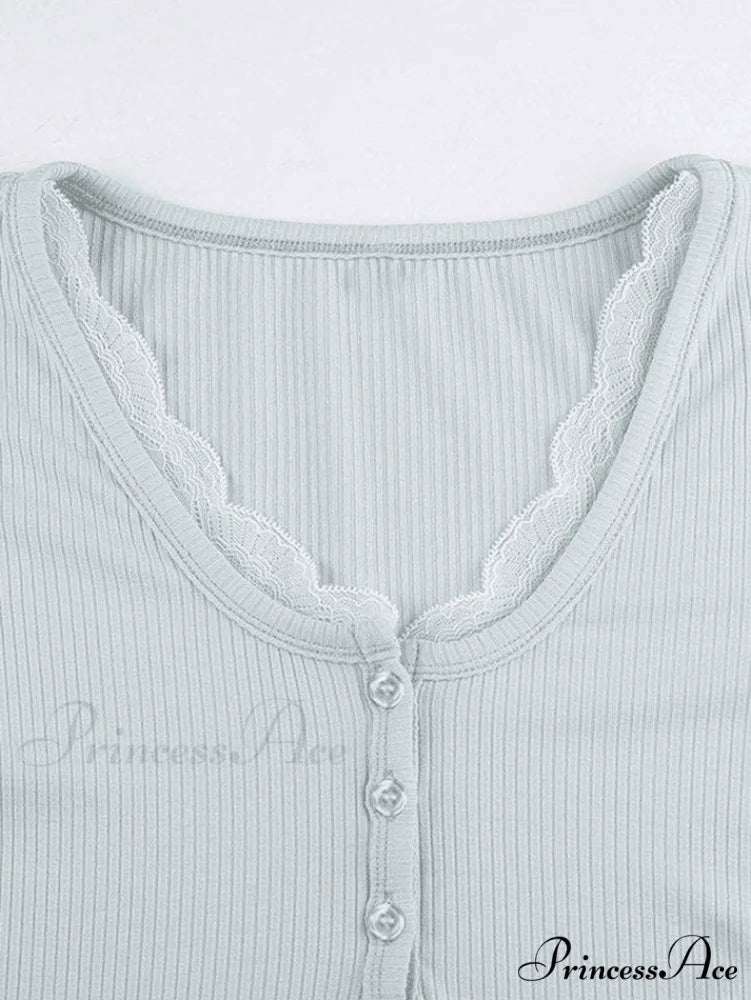 Lace Trim Graceful Knit Crop Top
