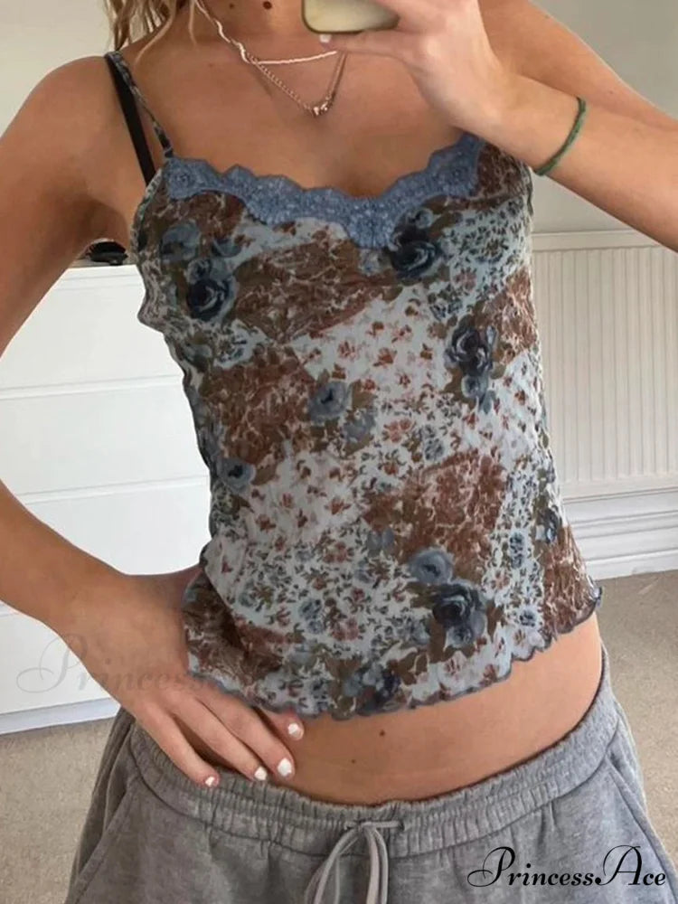 Lacy Floral Open-Back Crop Top croptop-250223