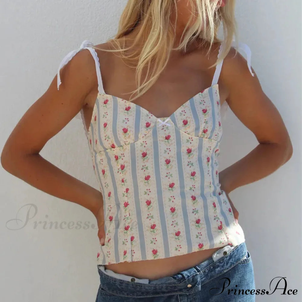 Lacy Flowery Frill Cropped Blouse croptop-250223