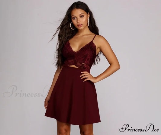Lavish In Stylish Lace Skater Dress BURGUNDY / XS