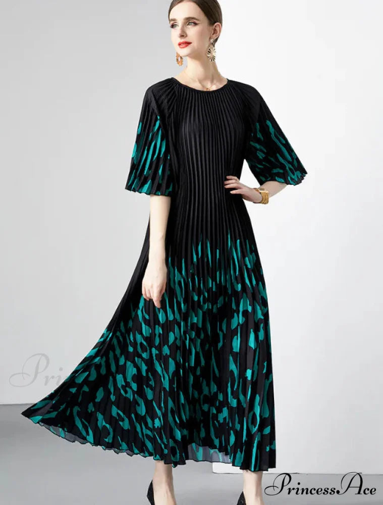 Leopard Print Pleated Loose Dress