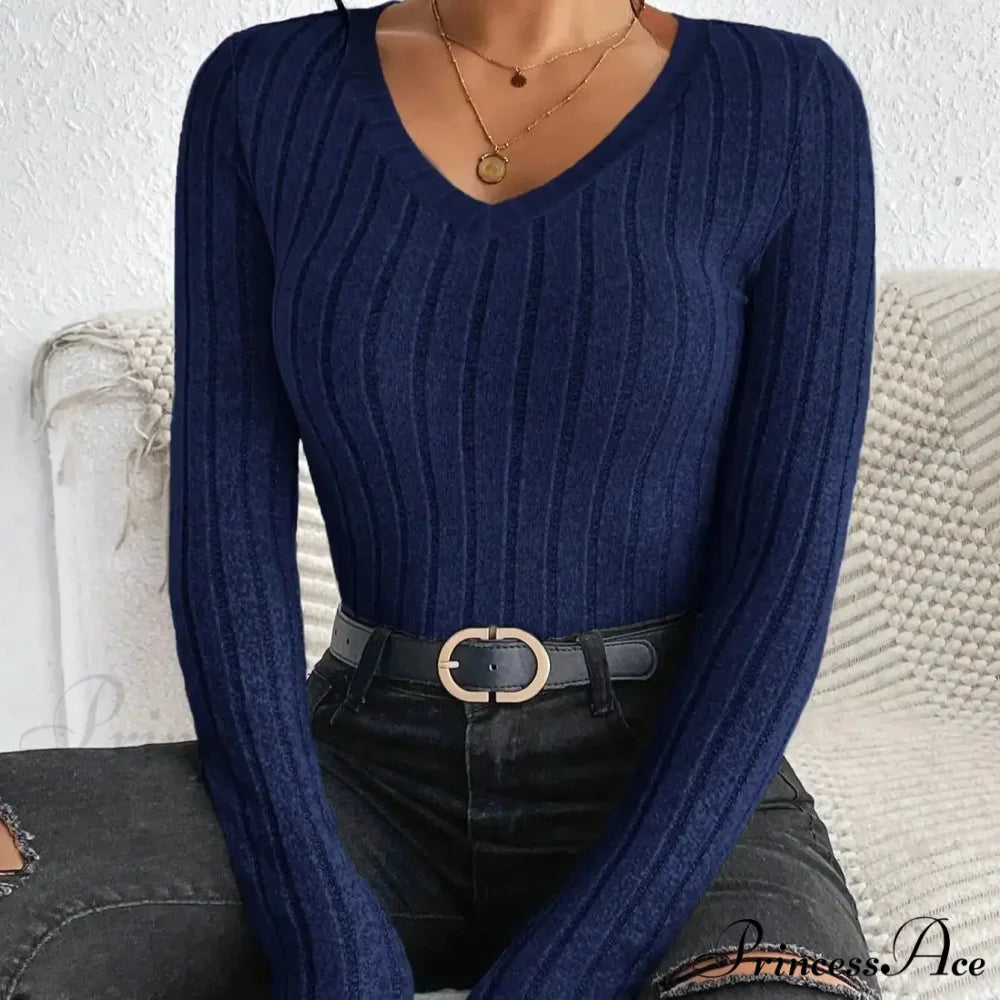 Light Deluxe Basic Sleek Cozy V-Neck Pullover Top Women blue / XS knittop-250126