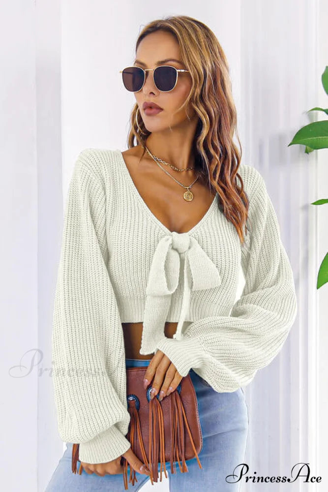 Long Cropped V-Neck Arm Sweater