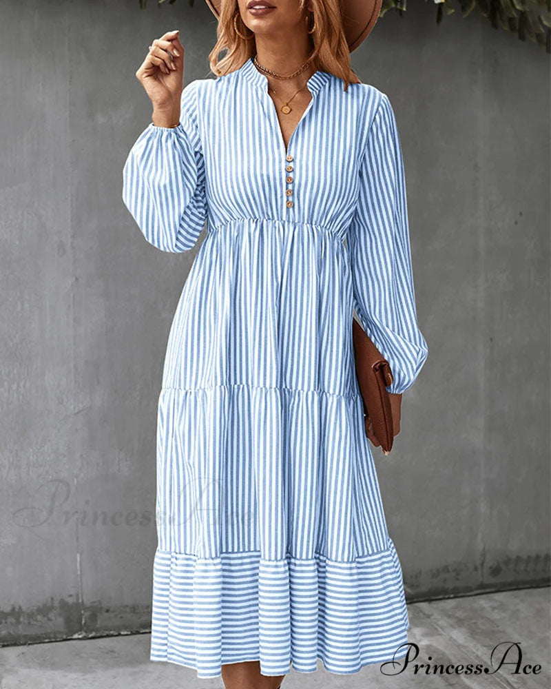 Long-sleeve dress with striped print Blue / S