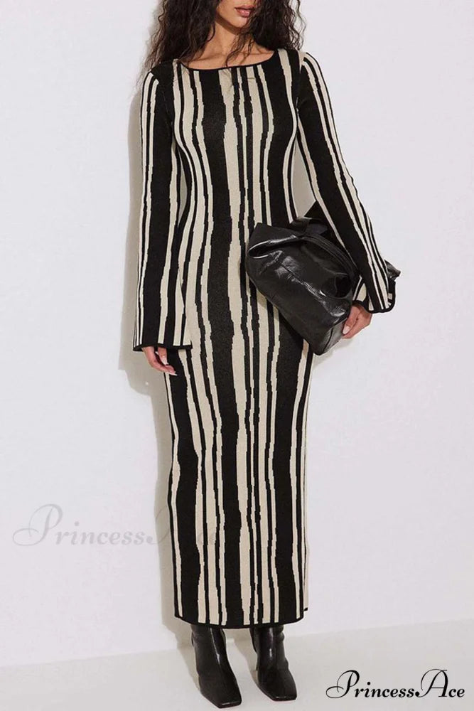 Long Sleeve Knitted Dress with Contrast Color Black / M