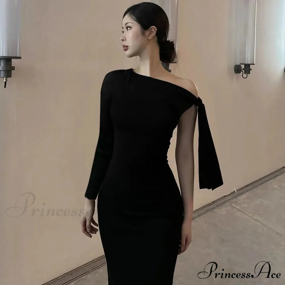 Long Sleeve One Shoulder Graceful Tie Up Bodycon Maxi Dress