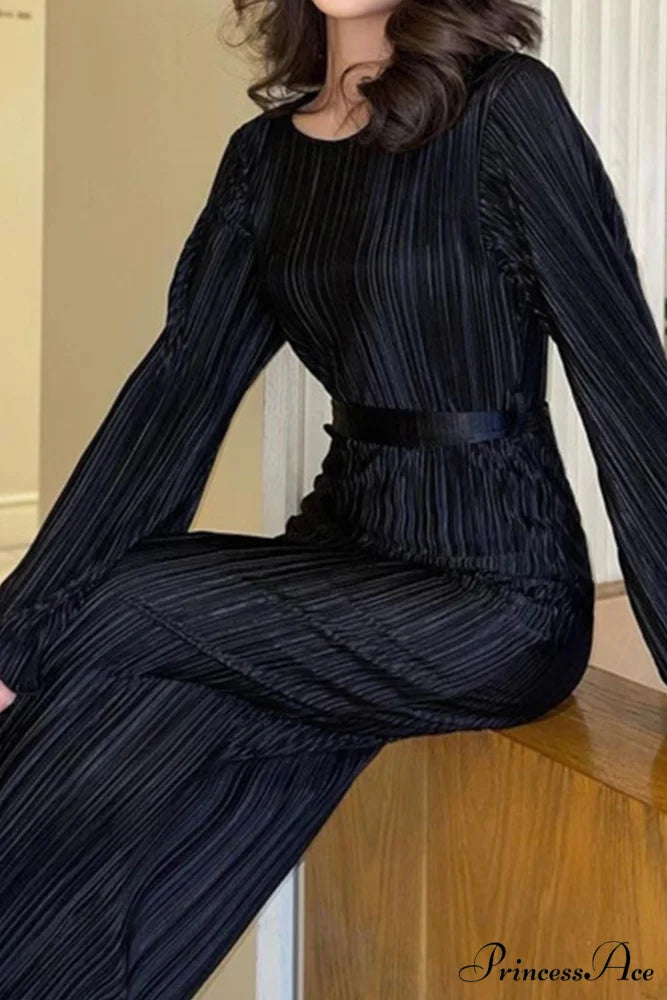Long Sleeve Pleated Flares Dress with Tie-waist Black / S