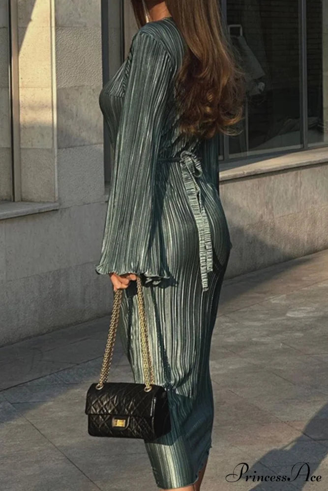 Long Sleeve Pleated Flares Dress with Tie-waist Green / L