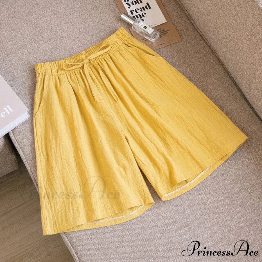 Loose Plus Size Knee Wide-leg Shorts Yellow / M