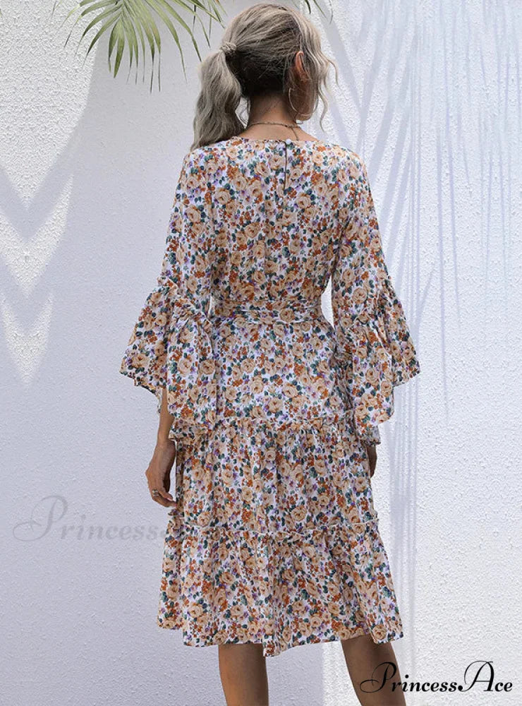 Lotus Leaf Floral Dress with Round Collar and Trumpet Sleeves S / black