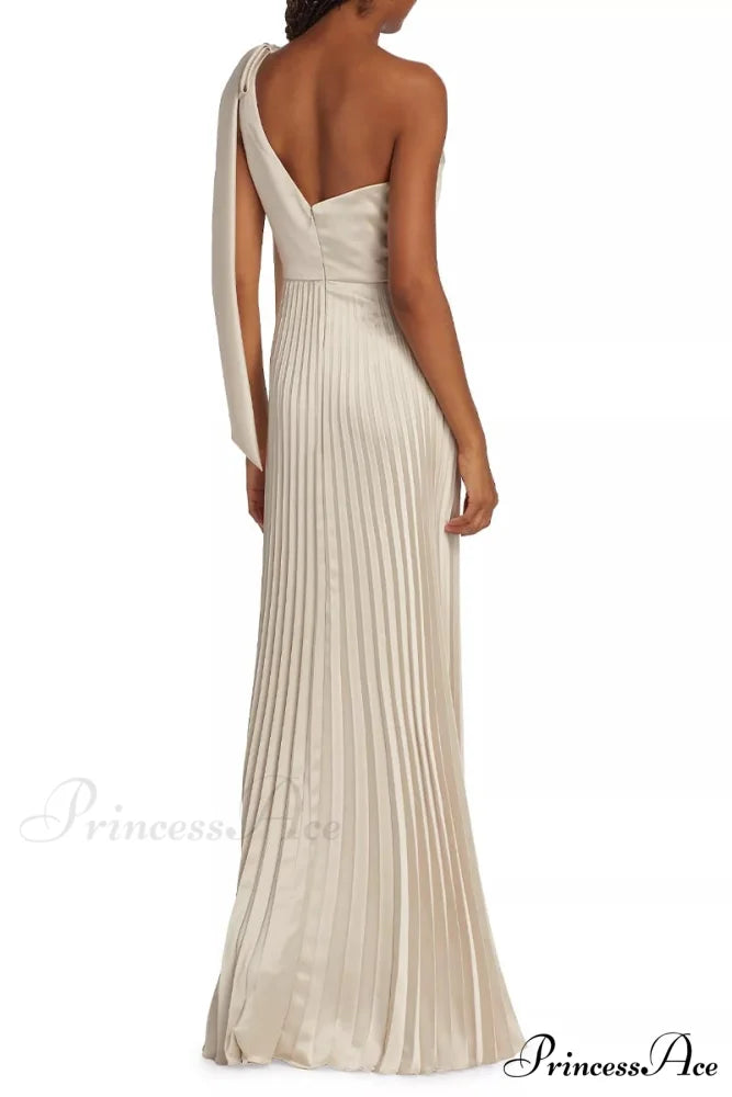 Lovely Evenings One-Shoulder Trendy Pleated Maxi Dress