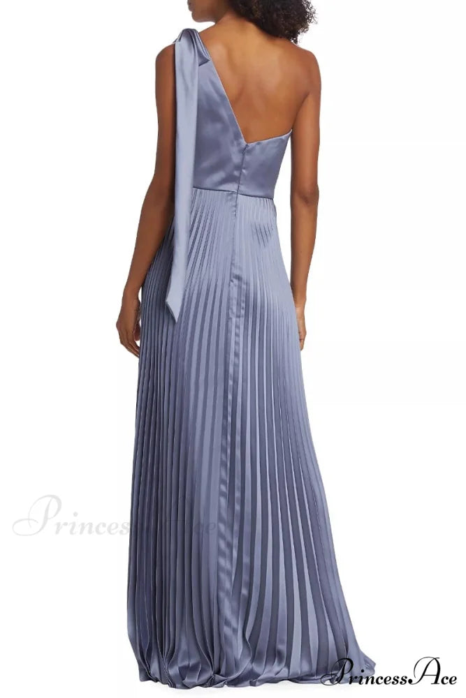 Lovely Evenings One-Shoulder Trendy Pleated Maxi Dress