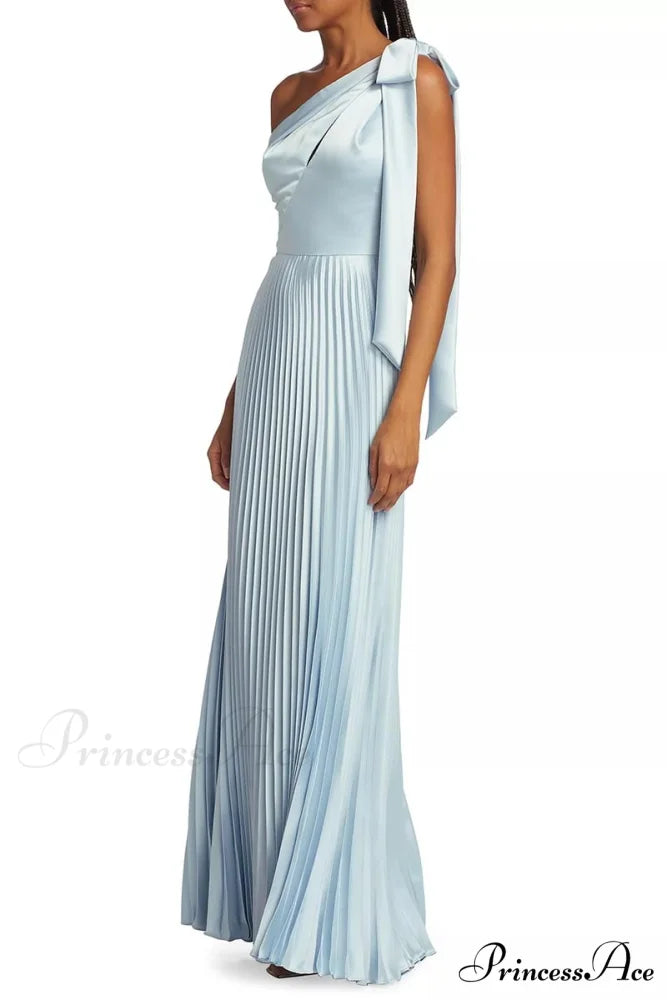 Lovely Evenings One-Shoulder Trendy Pleated Maxi Dress