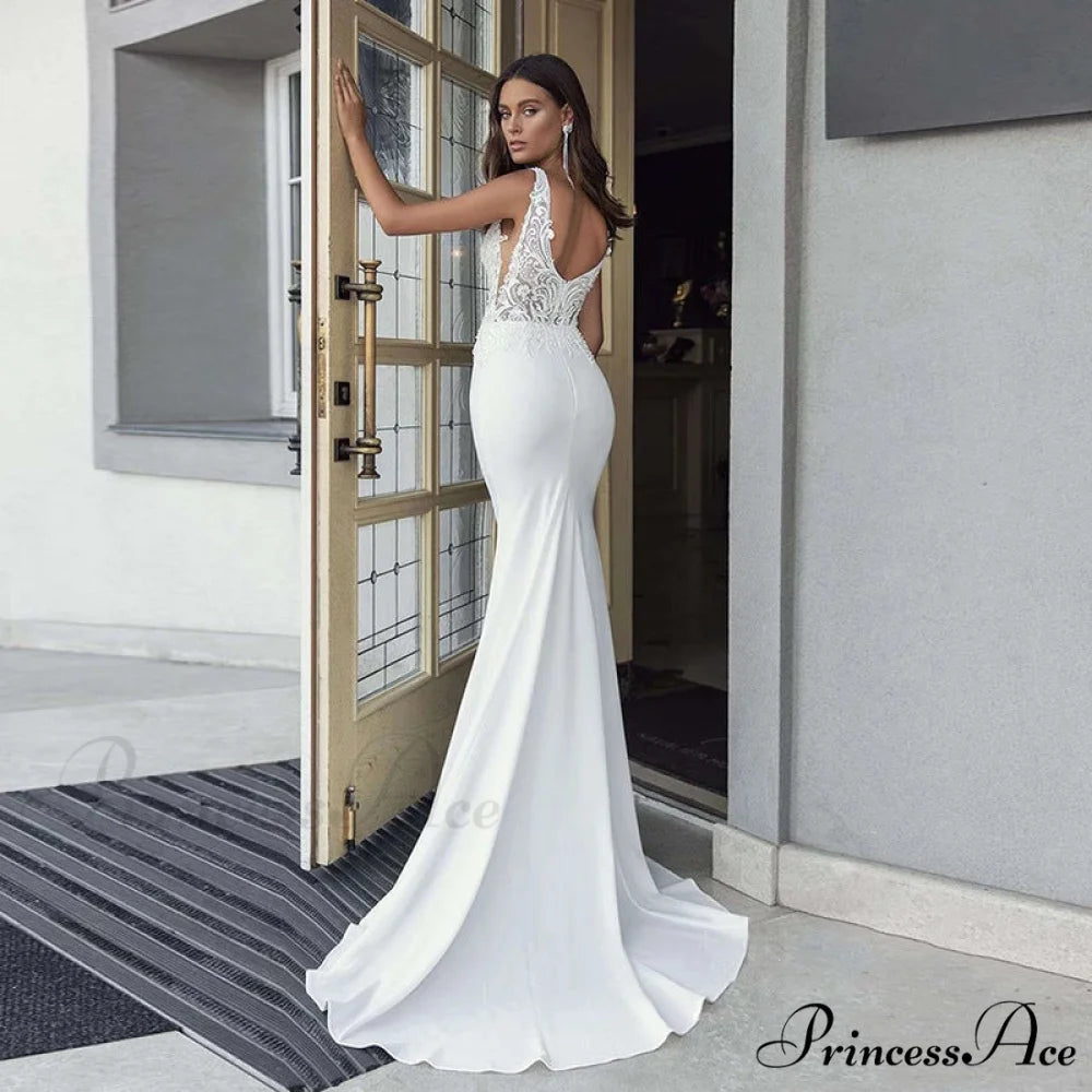 Low-cut V-Neck Mermaid Bridal Gown white / 2 weddingdress-250223
