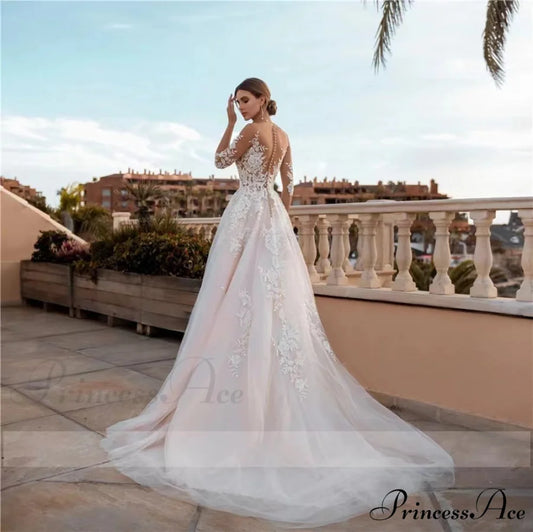 Low Plunging Neckline Tailored Fit Bridal Wedding Gown white / 2 weddingdress-250223
