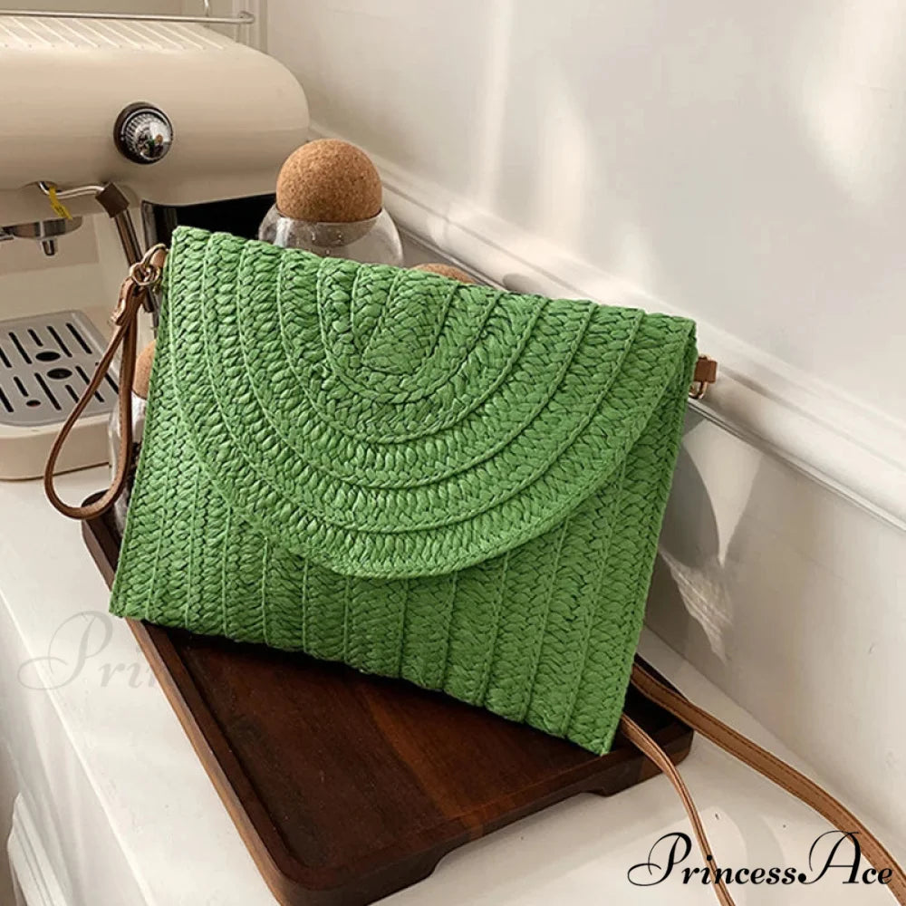 Maize Sheath Interlace Straw Pouch Wristlet green2 wristlet-250126