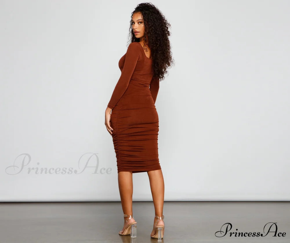 Melissa Long Sleeve Charming Ruched Midi Dress