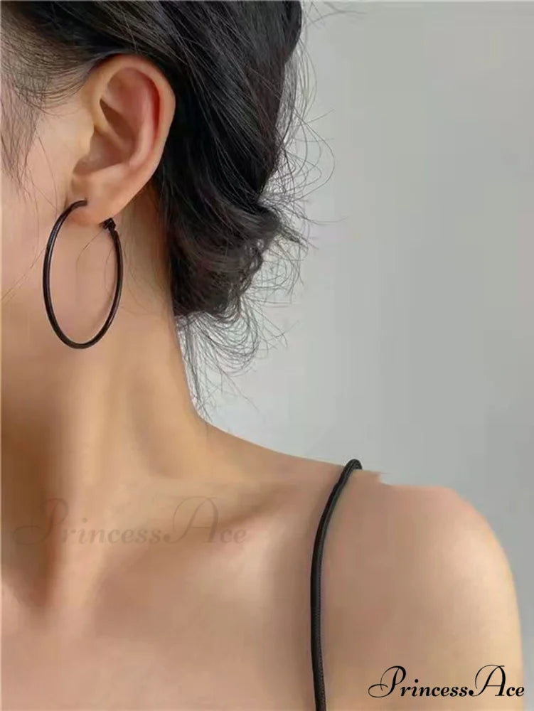 Minimalist Hoop Earrings Black / one-size