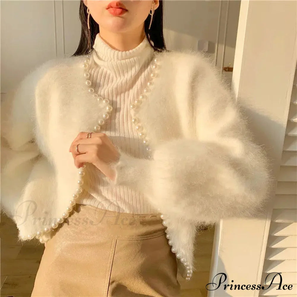 Mink Fleece Lantern Sleeve Cardigan WHITE / One Size