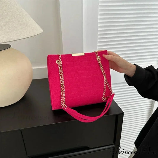 Monochrome Crocodile Pattern Spacious Shoulder Handbag handbag-250126