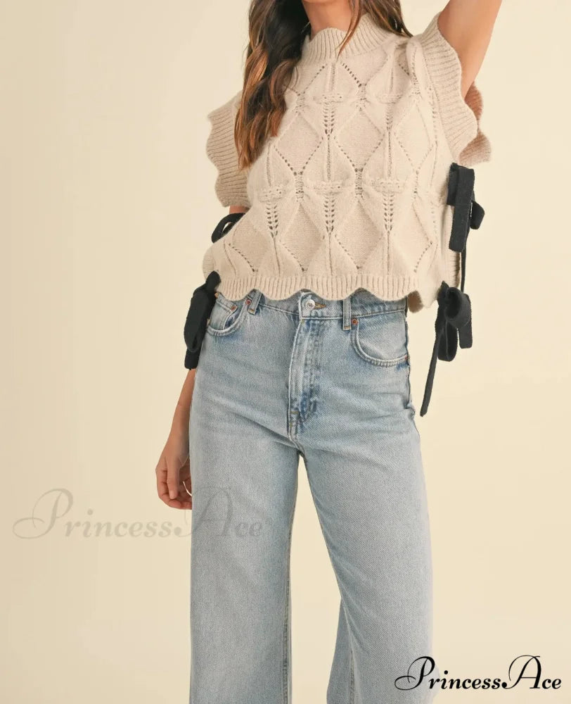 Monochrome Scalloped Edging Cozy Jumper Beige / S swraters-241228