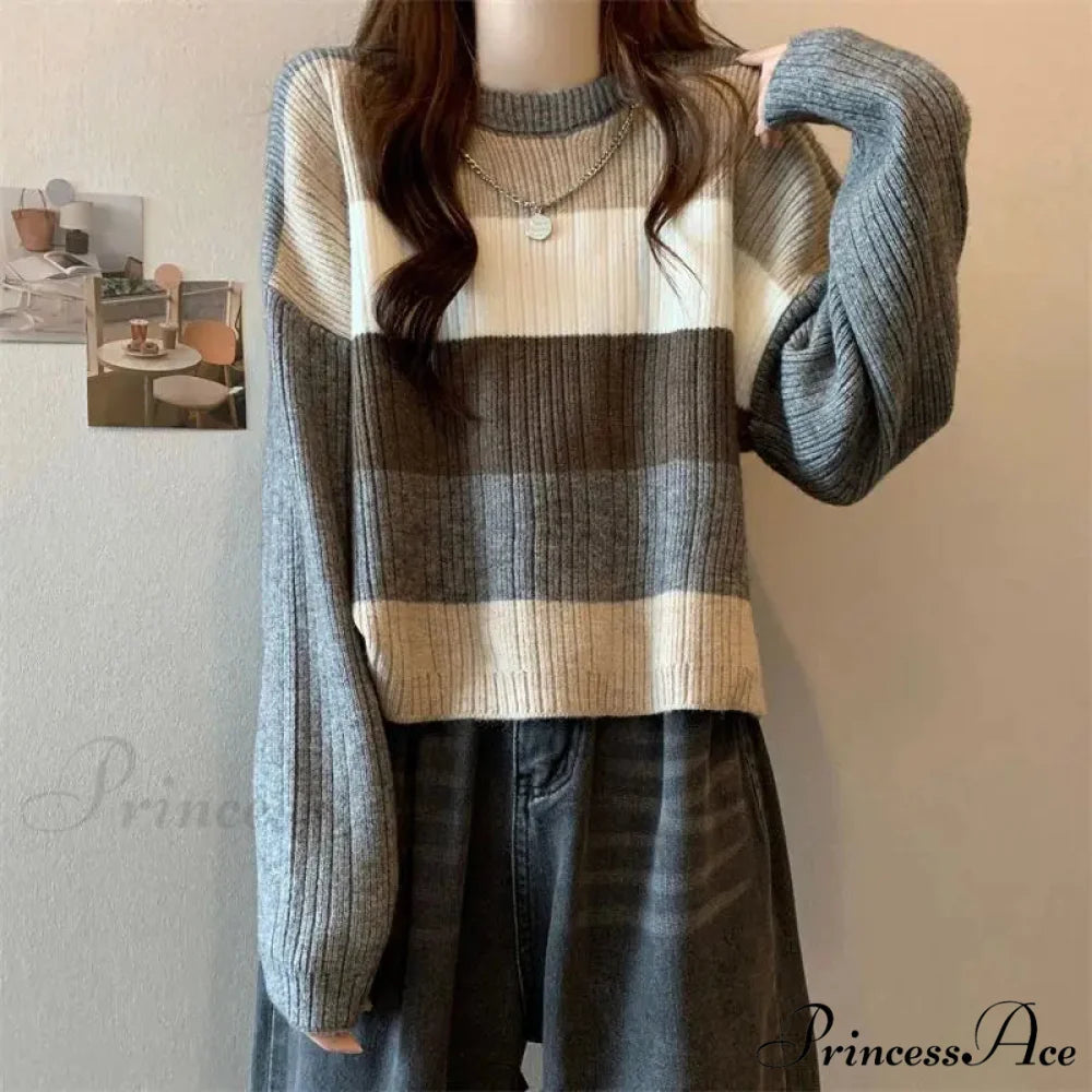 Multi-Hued Patchwork Relaxed Fit Slimming Sweater swraters-241228