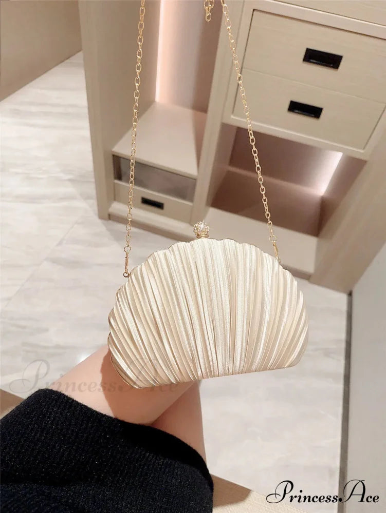 New Shell Evening Bag Diamond Pattern Clutch Bag Beige / (20cm clutchbag-250126