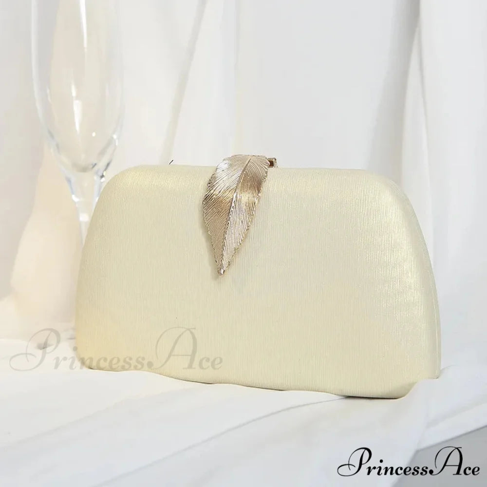 Nighttime Clutch Bead Chain Handbag Marriage Cocktail Gathering Bag Gold clutchbag-250126