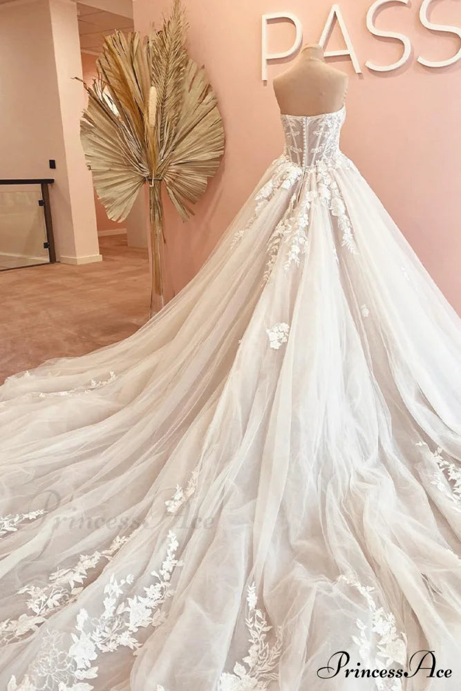 Norma Lace Applique Trendy Strapless A-line Wedding Dress