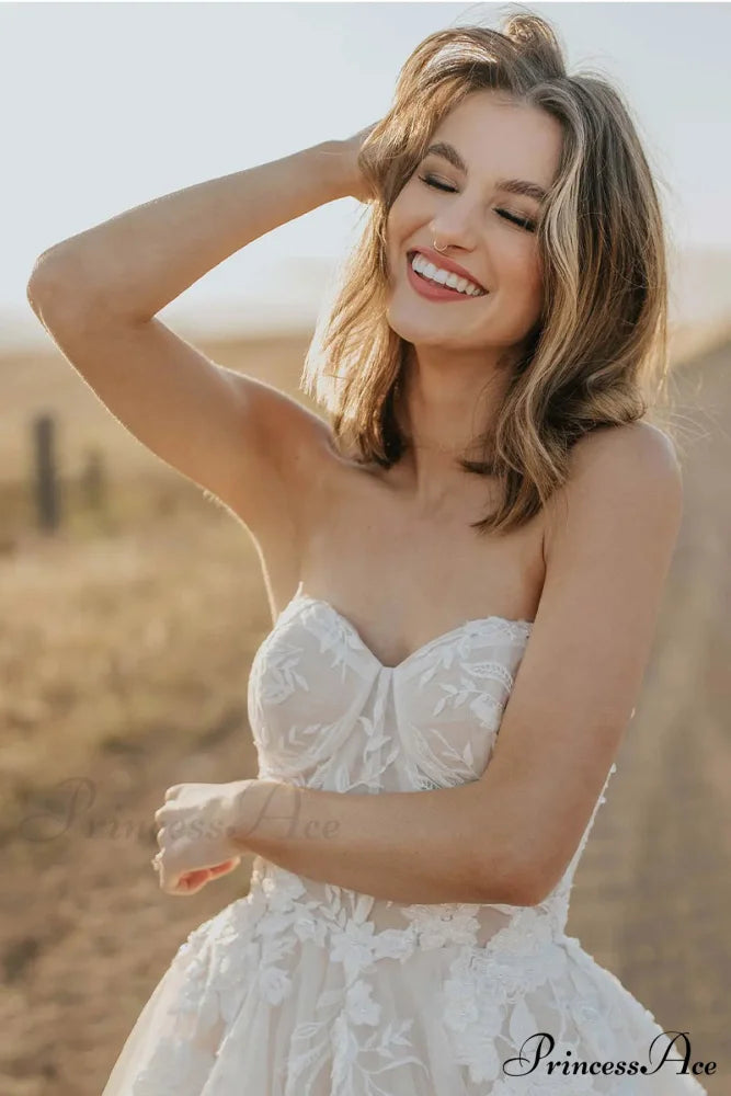 Norma Lace Applique Trendy Strapless A-line Wedding Dress