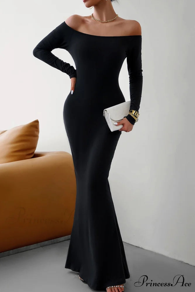 Off Shoulder Fishtail Dress Black / L