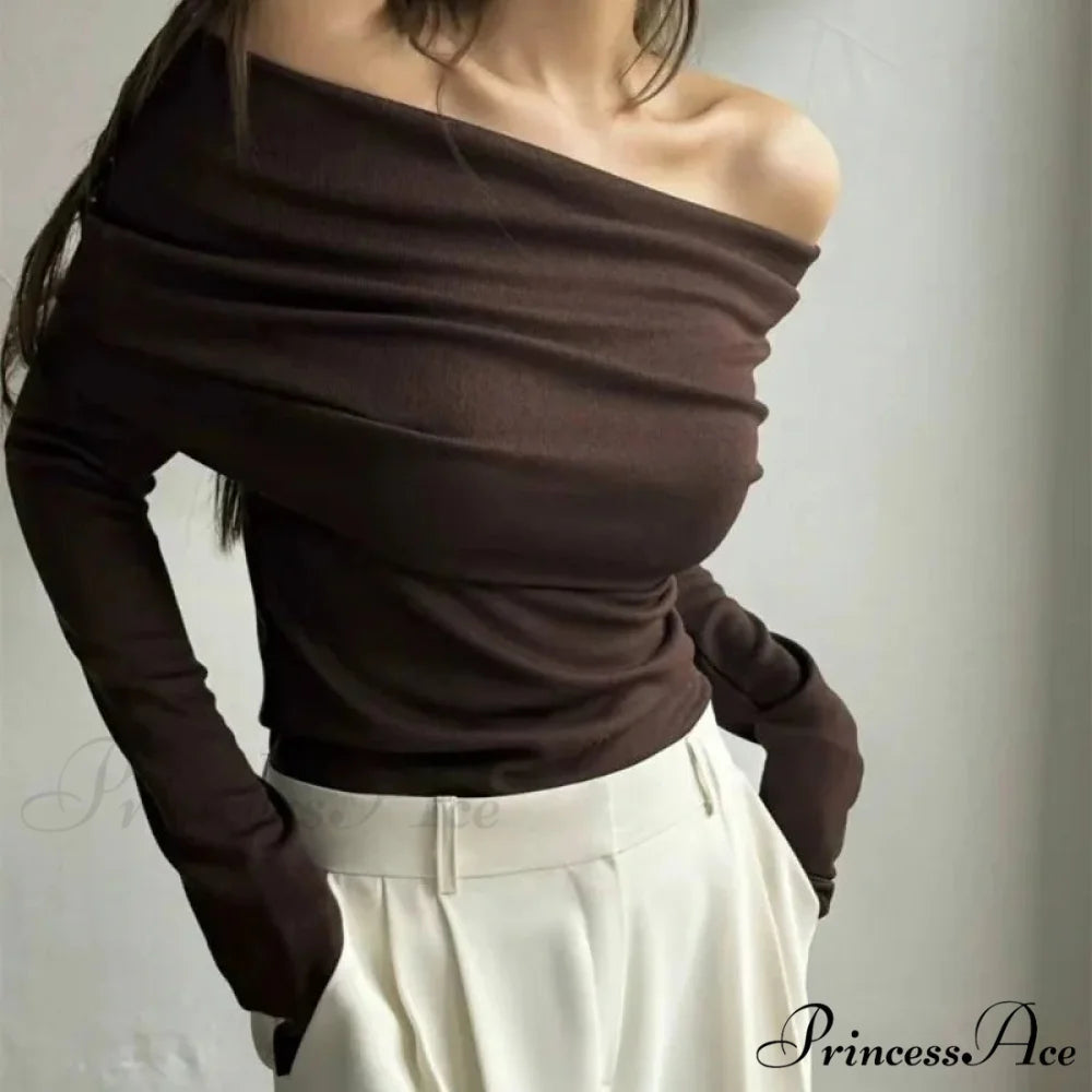 Off-Shoulder Sleek Long Sleeve Pleated Jumper Brown / S swraters-241228