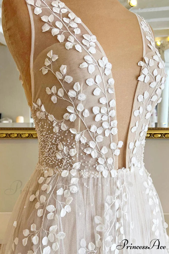 Olena Ethereal A-line Trendy Tulle Wedding Dress