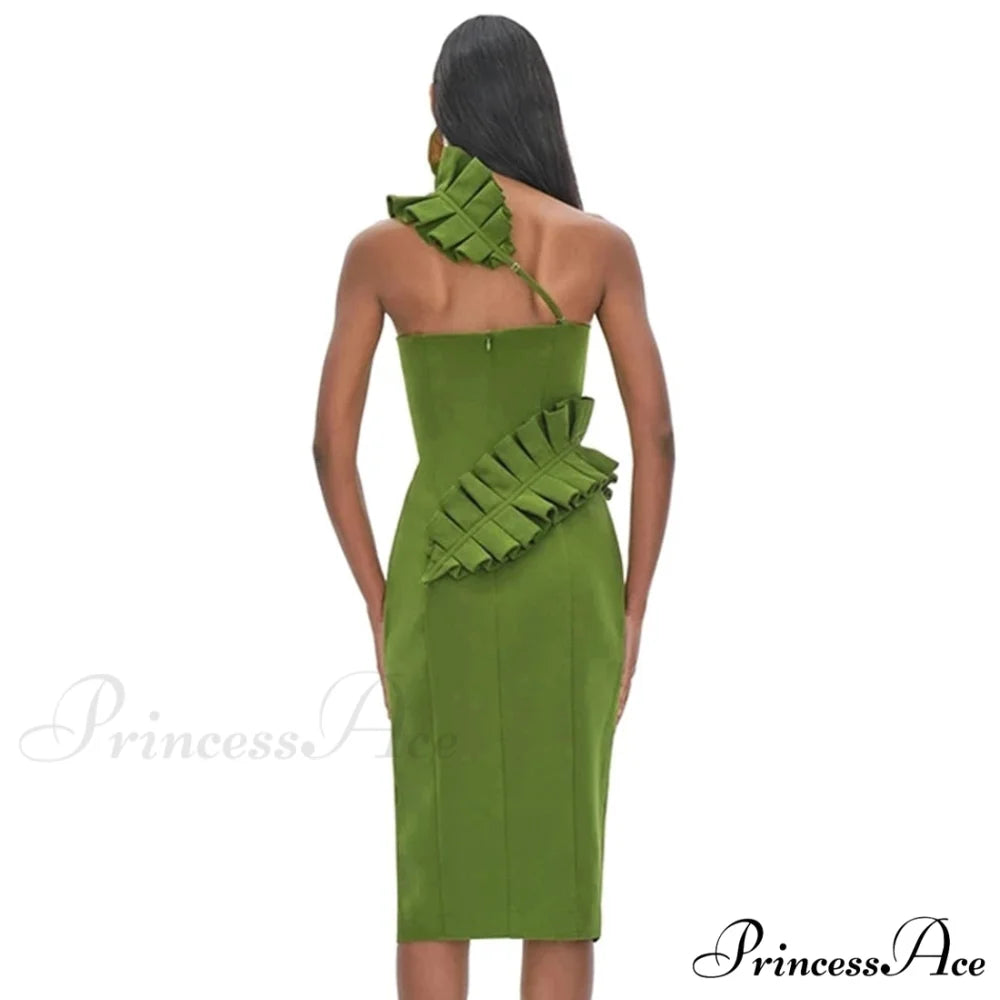 One-Shoulder Side Slits Exposed Legs Dress
