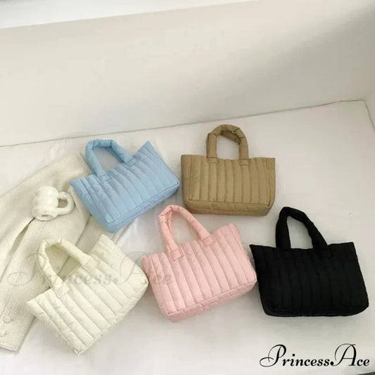 Padded Quilted Solid Color Traveler Handbag handbag-250126