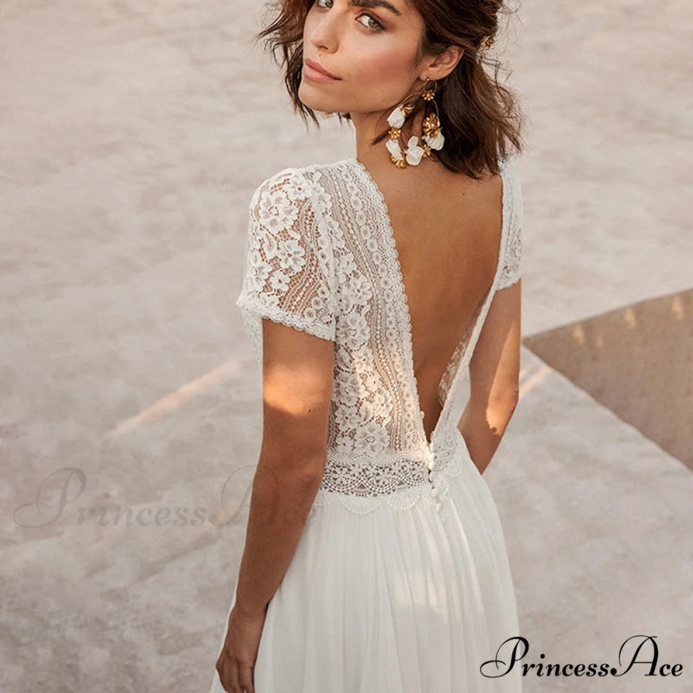 Pale Transparent Rear Seashore Wedding Gown weddingdress-250223