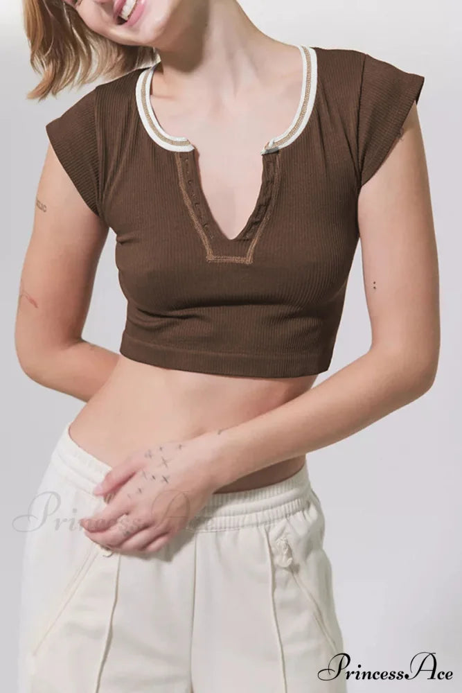 Patchwork Neck U Solid T-Shirt Coffee / S