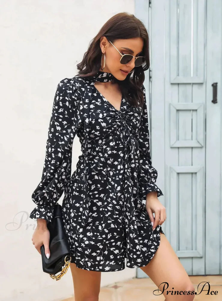 Patterned Arm Flared Flowered Gown with V-Neck Chiffon Drawstring L / apricot