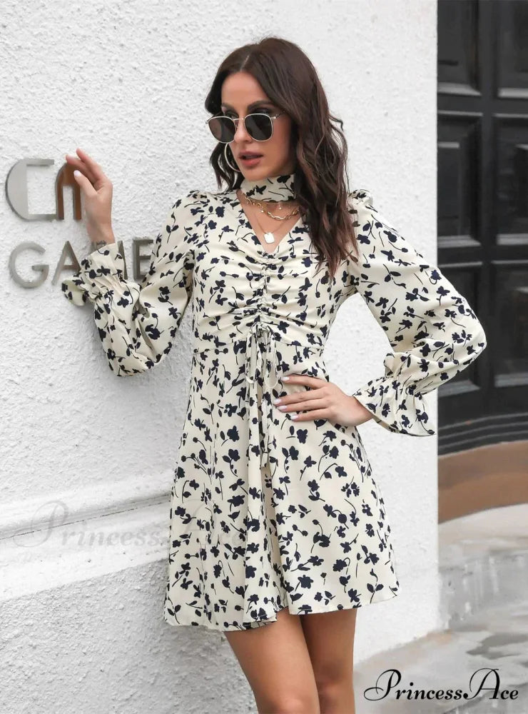 Patterned Arm Flared Flowered Gown with V-Neck Chiffon Drawstring S / black