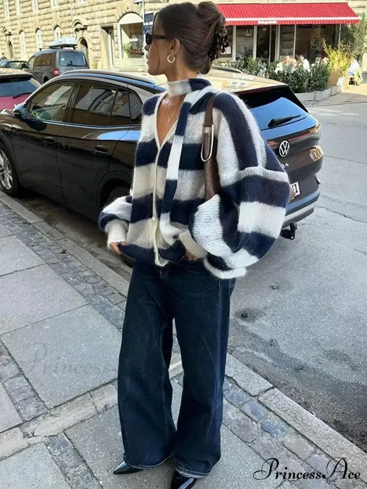 Patterned Different-colored V-neck Baggy Cardigan cardigans-241228