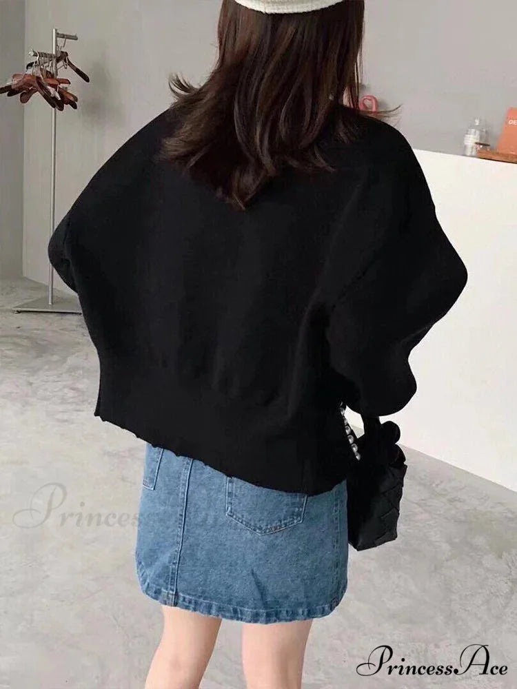 Pearl Trim O-neck Knit Cardigan black / S