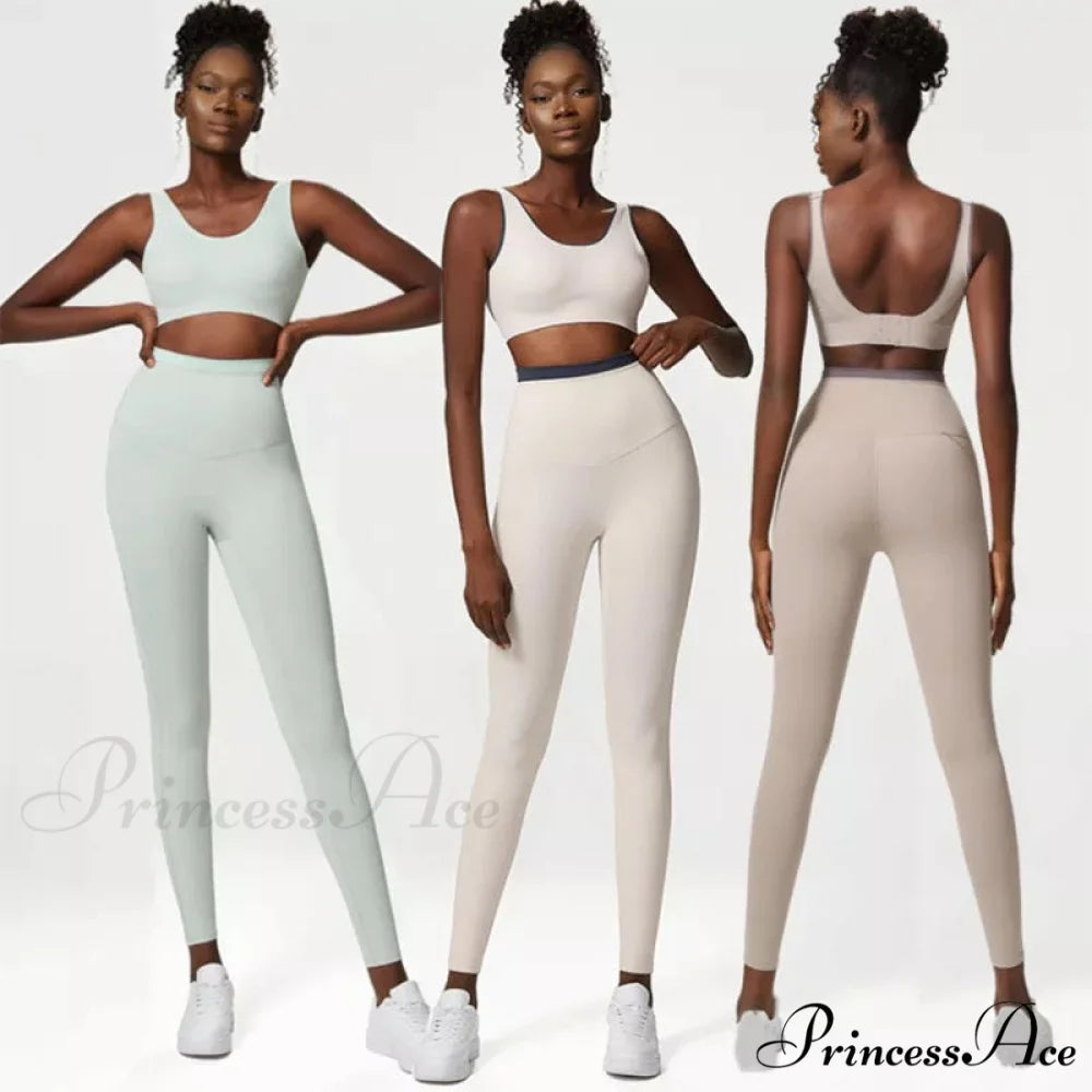PEYTON SPORTS BRA AND Graceful LEGGINGS SET ICE GREY