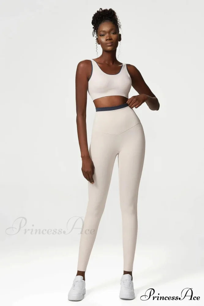 PEYTON SPORTS BRA AND Graceful LEGGINGS SET MILK WHITE Milk White / S