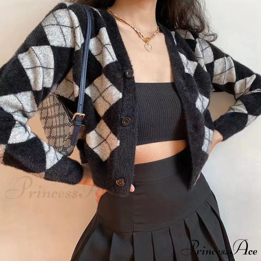 Plaid Black White Knitted Cardigan Black / One Size