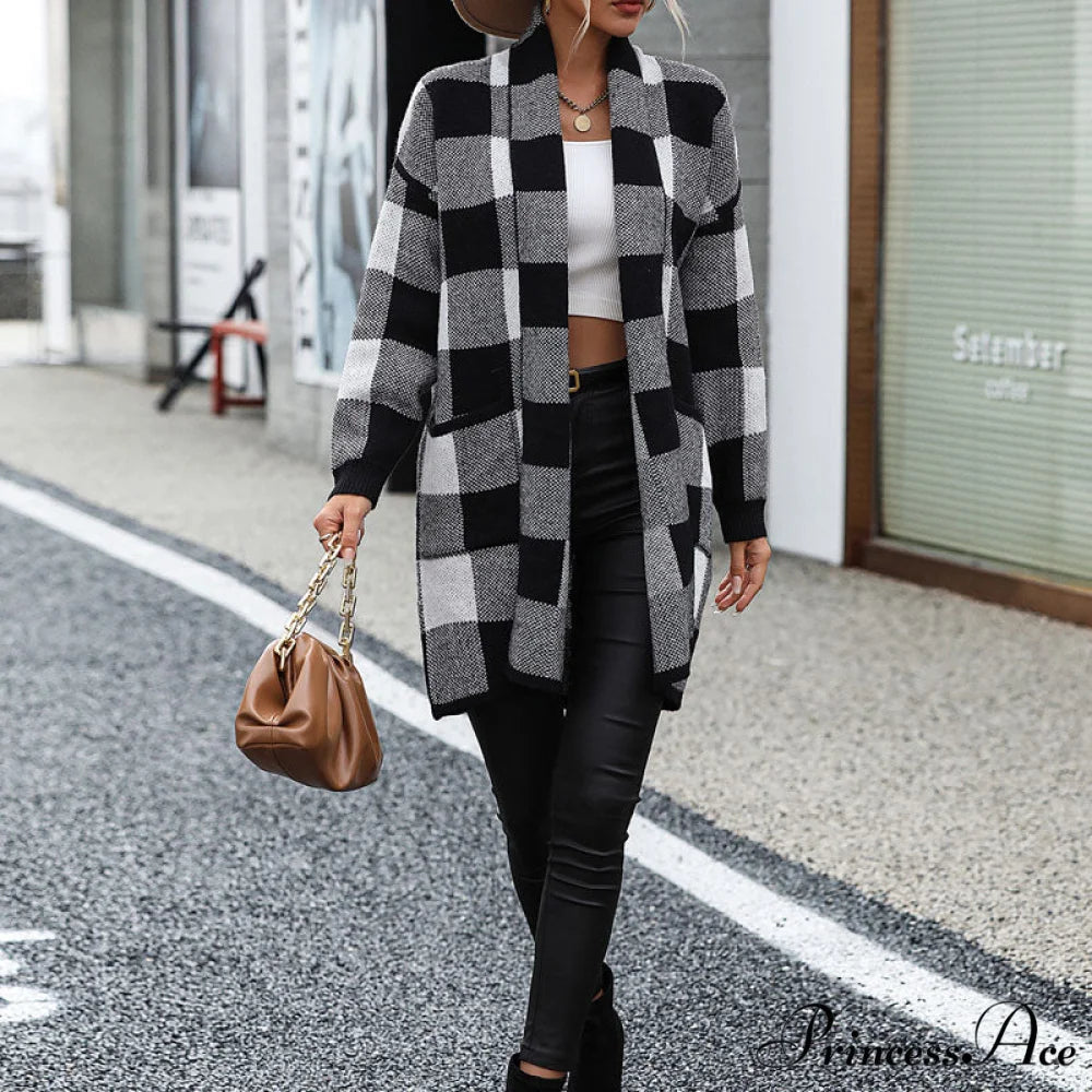 Plaid Knitted Cardigan