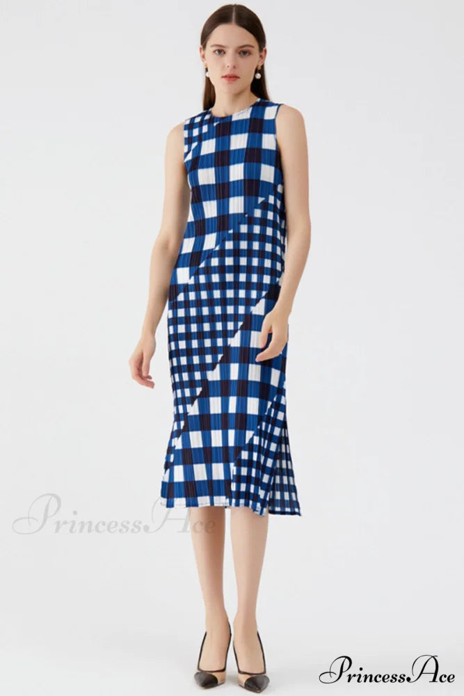 Plaid Sleeveless Pleated Dress Blue / One Size