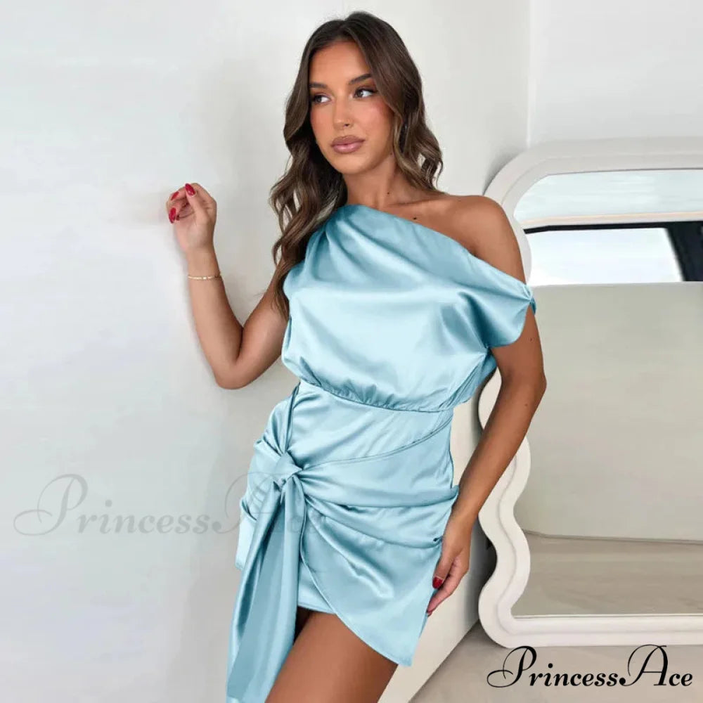 Pleated Narrow Bodycon Holiday Dress vacationdress-250223